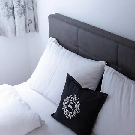 Caledonia Lägenhet Kaprun