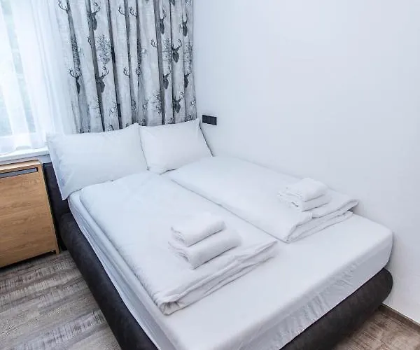 Caledonia Apartament